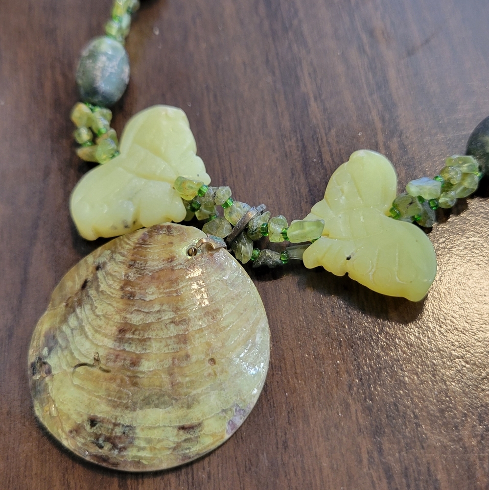 Vintage Shell Necklace